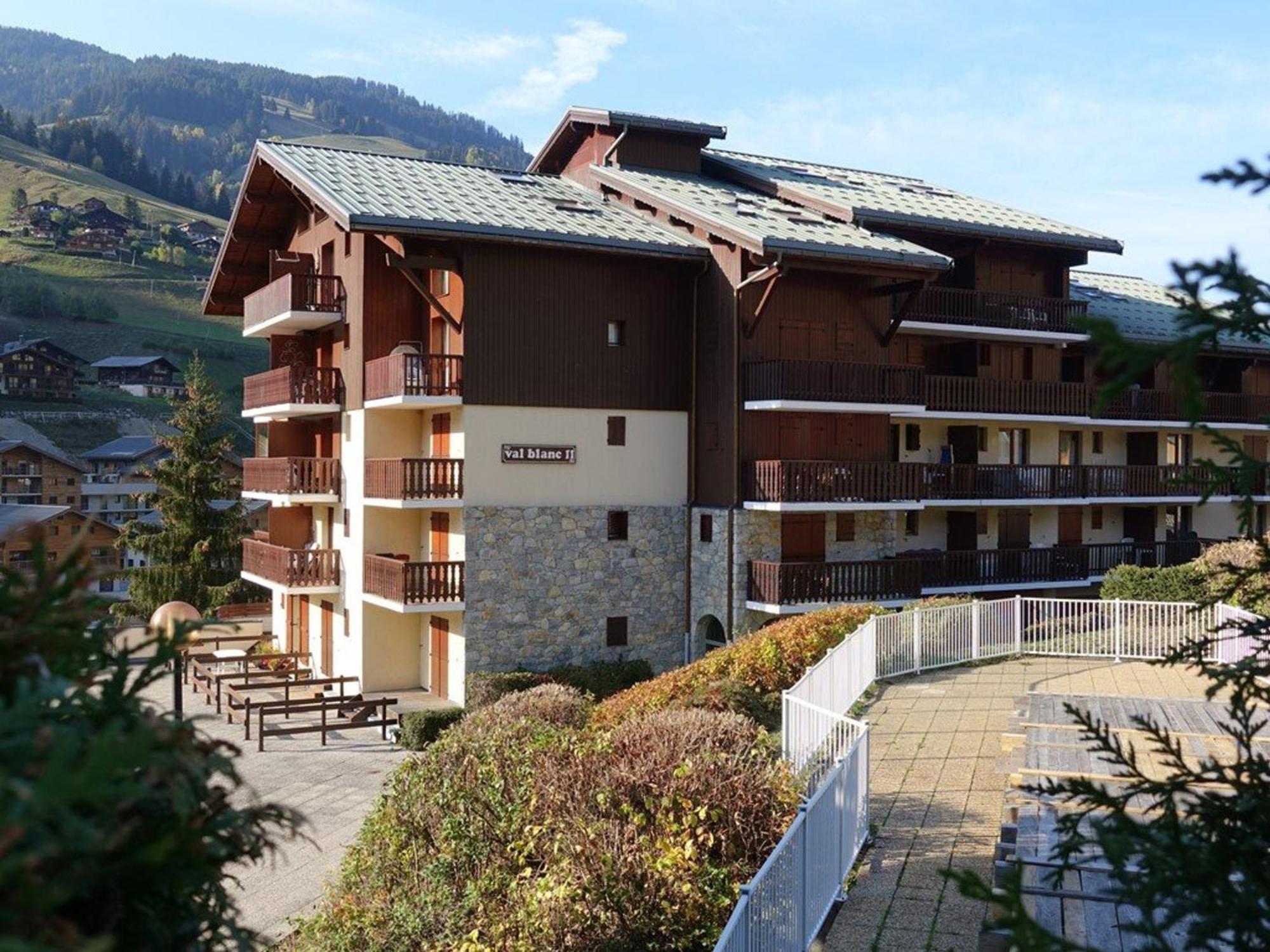Appartement Cosy Pour 4, Au Coeur Du Village, Proche Des Pistes Et Avec Piscine Estivale - Fr-1-342-173 Ареш Экстерьер фото